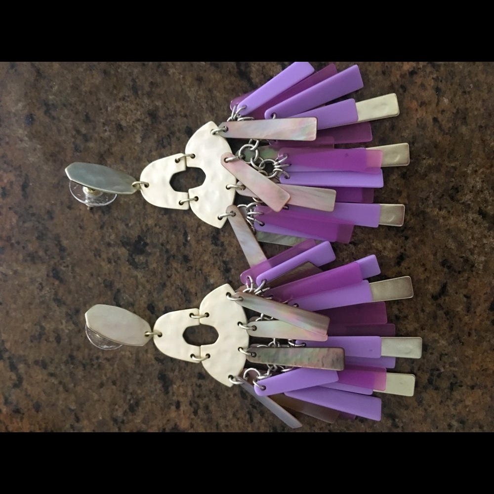 Kendra Scott earrings